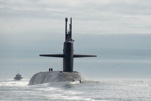 Nuclear submarine USS Tennessee (SSBN-734) 0