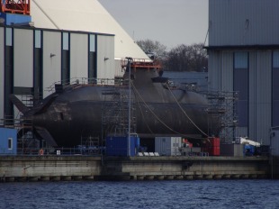 Diesel-electric submarine U-32 (S182) 5