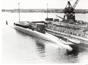 Nuclear submarine USS Daniel Webster (SSBN-626) 3