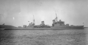 Light cruiser HMS Gloucester (62) 1