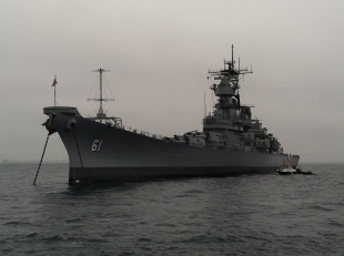 Линейный корабль USS Iowa (BB-61) 0