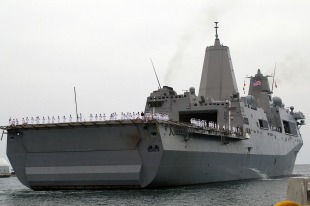 Amphibious transport dock USS New Orleans (LPD-18) 4