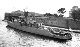 Фрегат HMS Scarborough (F63) 4