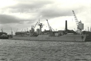 Frigate HMS Lowestoft (F103) 1