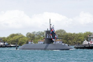 Diesel-electric submarine JS Narushio (SS-595) 1