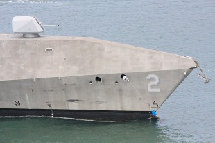 Корабль прибрежной зоны USS Independence (LCS-2) 3