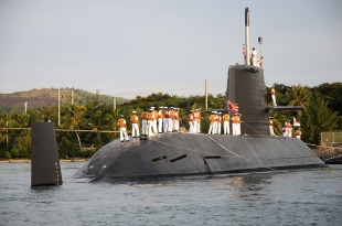 Diesel-electric submarine JS Uzushio (SS-592) 2