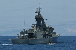 Frigate HMAS Perth (FFH 157) 4