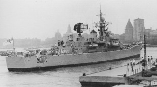 Destroyer escort HMAS Swan (DE 50) 3