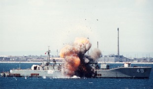 Destroyer escort HMAS Derwent (DE 49) 4