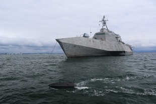 Littoral combat ship USS Oakland (LCS-24) 1