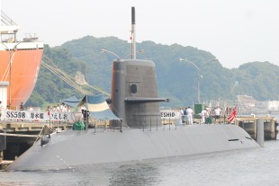 Diesel-electric submarine JS Yaeshio (SS-598) 3