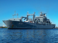 Berlin-class replenishment ship