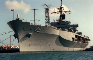 Blue Ridge-class command ship 1