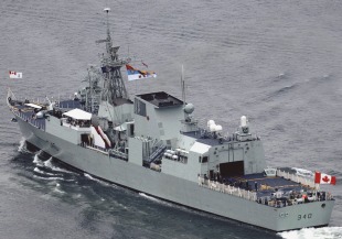Guided missile frigate HMCS St. John's (FFH 340) 2