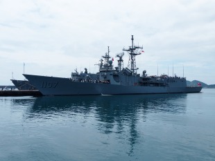 Guided missile frigate ROCS Tzu I (PFG2-1107) 2