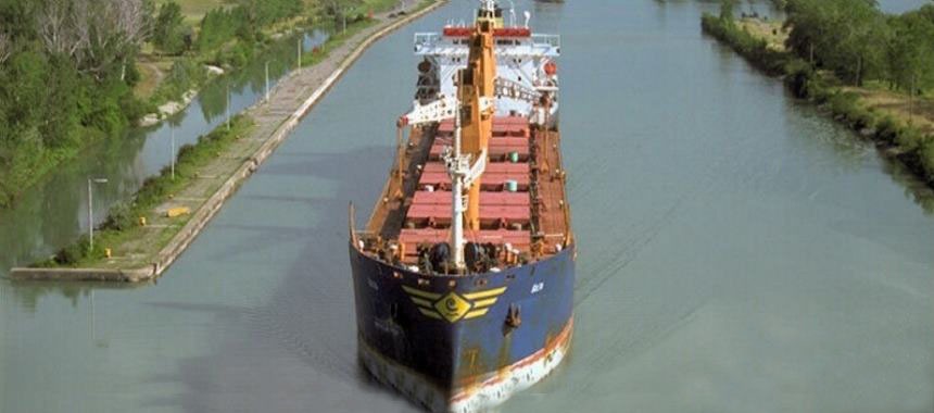 Столкновение грузовых судов в Кильском канале