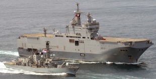 Mistral-class amphibious assault ship 3