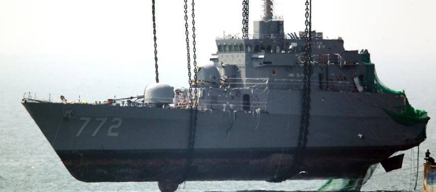 Министр обороны Республики Корея не исключает, что военный корабль «Cheonan» мог подорваться на мине