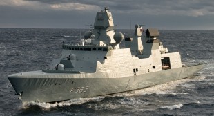 Guided missile frigate HDMS Niels Juel (F363) 2
