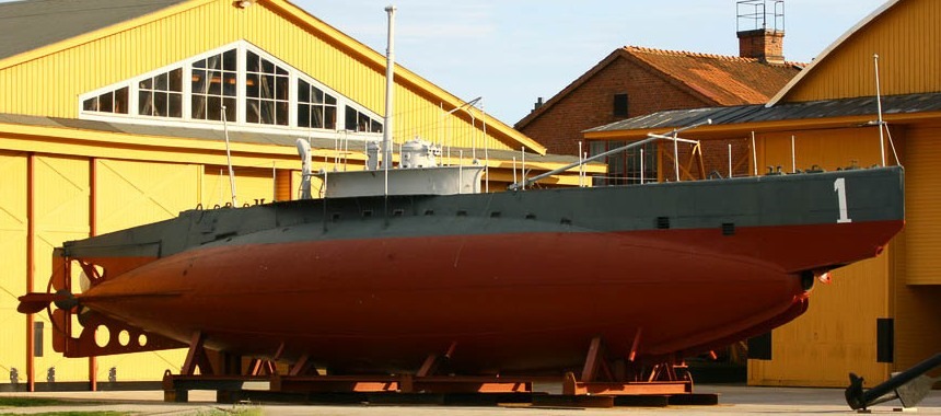 Корабль-музей - первая шведская субмарина