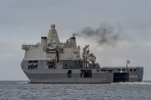Універсальний корабель постачання HNLMS Karel Doorman (A833) 2