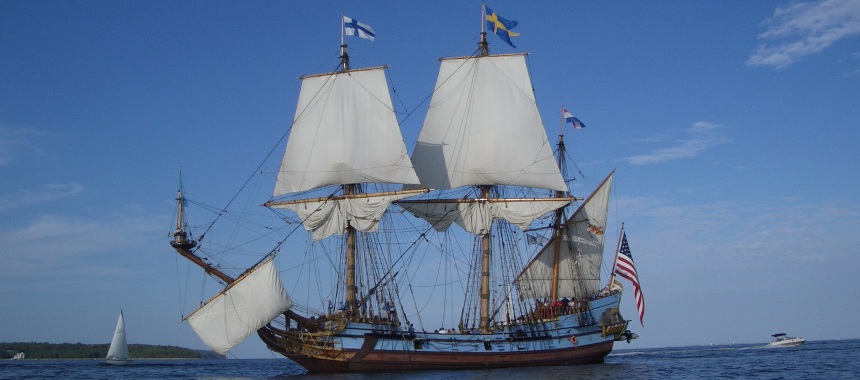 Рангоут и такелаж воссозданного парусного судна в точности соответствуют стандартам 17 века
