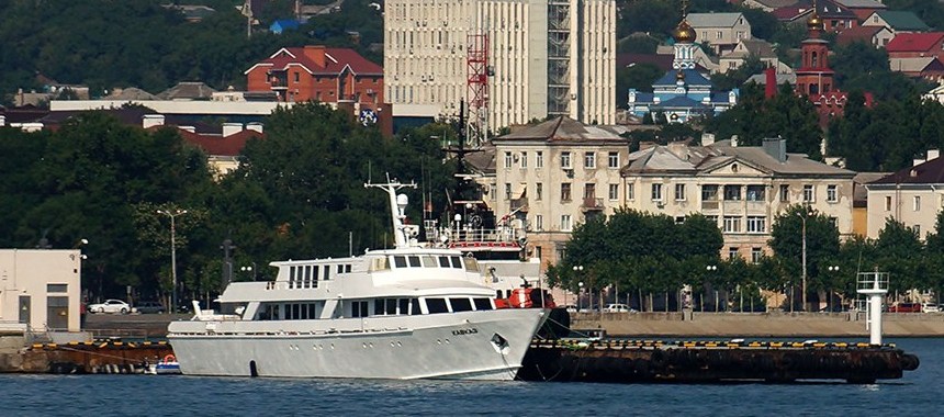 Ведомственная яхта Кавказ