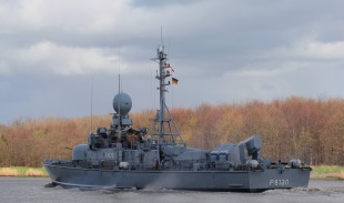 Fast attack craft FGS Hyäne (P6130) 3