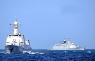 Guided missile frigate Changzhou (549) 1