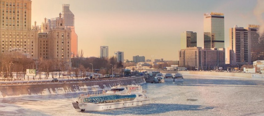 Речные прогулки по Москве-реке на ледокольных теплоходах