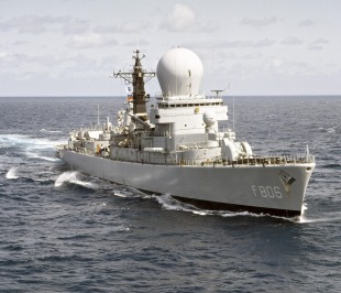 Guided missile frigate HNLMS De Ruyter (F806) 1