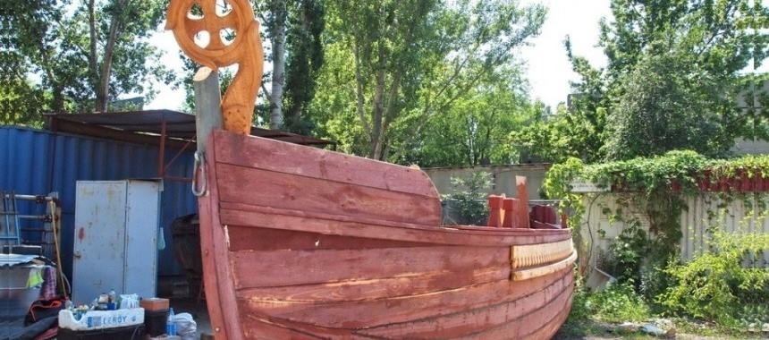 Реплика древнерусской лодки «Анна Ярославна» отправится в Брест