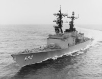 Эсминец USS Thorn (DD-988)