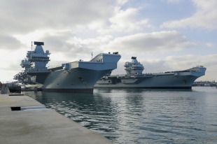 Queen Elizabeth-class aircraft carrier 0