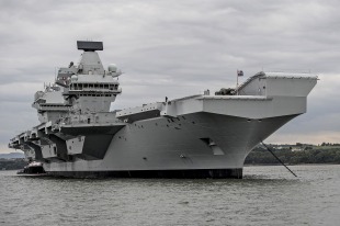 Aircraft carrier HMS Queen Elizabeth (R 08) 0