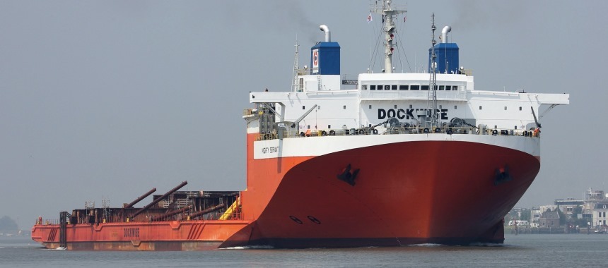 Полупогружное транспортное судно-тяжеловоз «Mighty Servant 1» успешно прошло Аденский залив