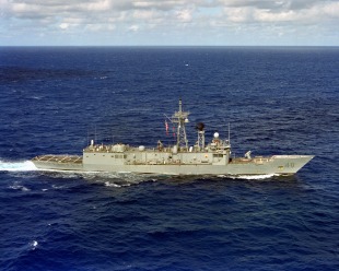 Guided missile frigate USS Halyburton (FFG-40) 2