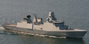Iver Huitfeldt-class frigate 3
