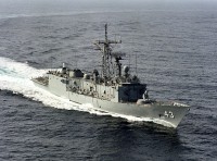 Guided missile frigate USS Thach (FFG-43)