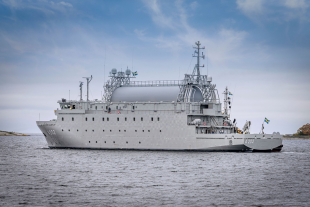 Signals intelligence gathering vessel HSwMS Artemis (A202) 2