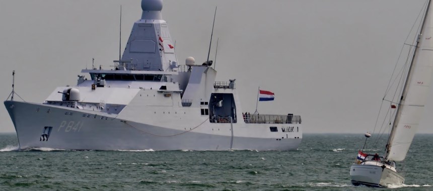 Большой патрульный корабль HNLMS Zeeland