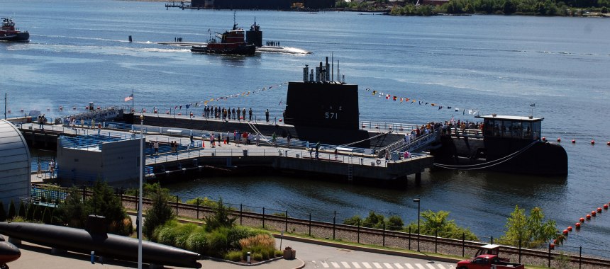 Первая атомная субмарина США USS Nautilus стала очередным морским музеем американской истории
