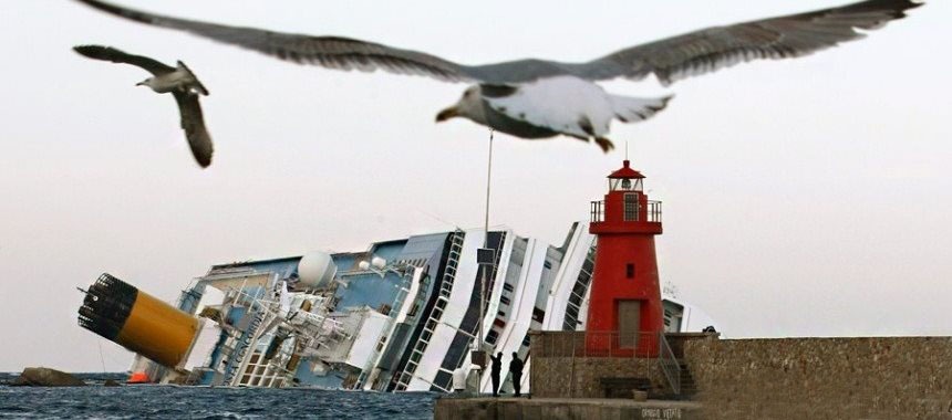 Туристов приглашают на остров, возле которого затонул лайнер «Costa Concordia»