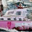 Sixteen-year-old Australian went around the world on a sailing yacht