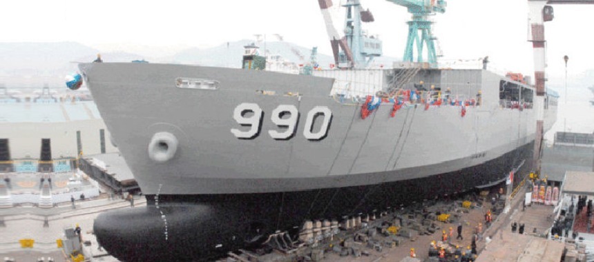 В Перу началось строительство десантного корабля класса «Makassar»