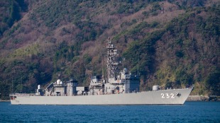 Abukuma-class destroyer escort 2