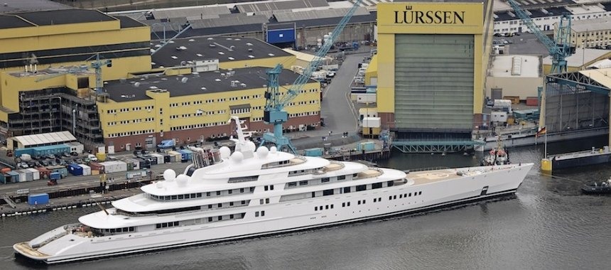 Верфь «Lürssen» спустила на воду самую большую яхту в мире