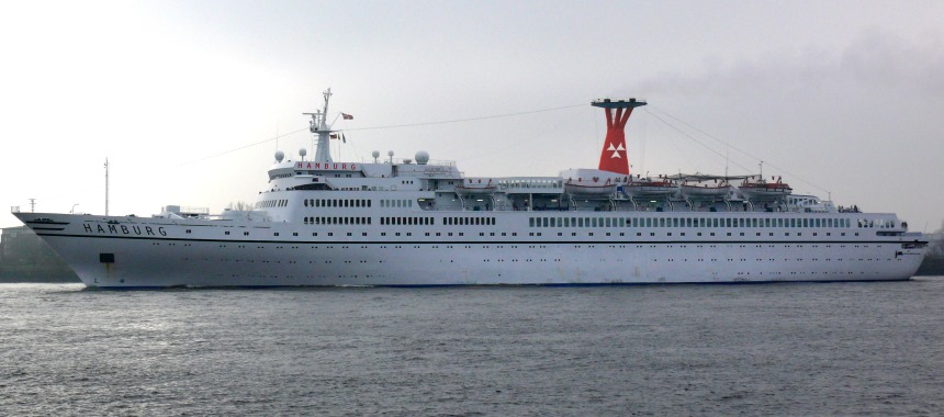 Круизный лайнер Hamburg