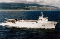 ​Десантный транспорт-док Bougainville (L9077)
